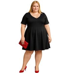Torrid Black Fit & Flare Dress‎ Size 0 , 10/12 V-Neck Skater Dress Little Black